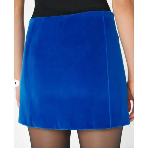 $348 FRAME Seamed Velvet Mini Skirt | Womens 00, Blue NEW - Picture 2 of 5
